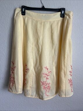 Women’s Cream Floral Embroidered A-Line Skirt